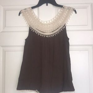 Entro brown tank size small